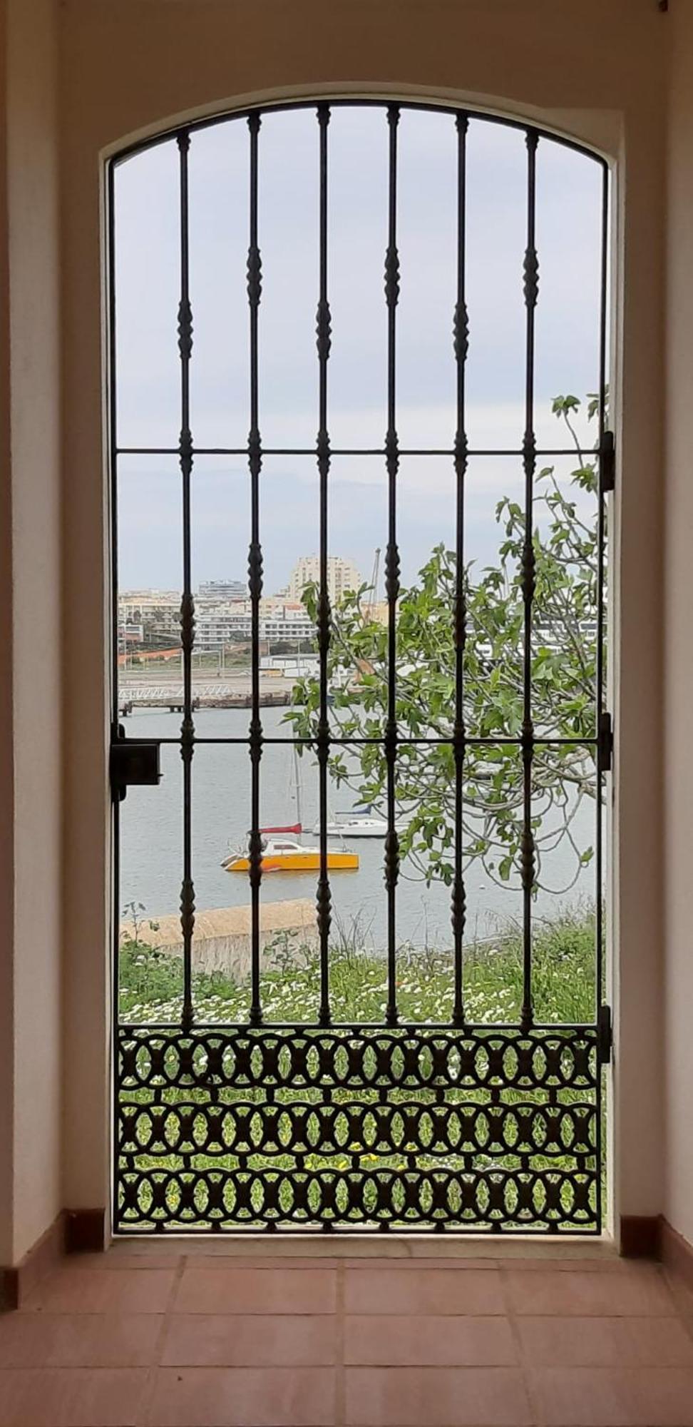 Edificio Tomas Lejlighed Ferragudo  Eksteriør billede